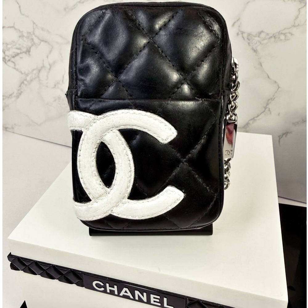 Chanel CC Logo Lambskin Leather Belt Bag/Crossbody Bag